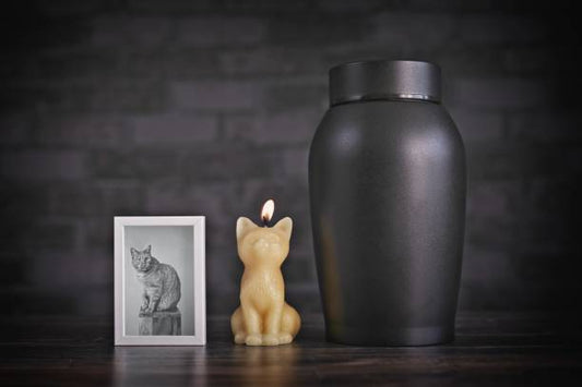 What is a Tiny Urn for Ashes and How is it Used